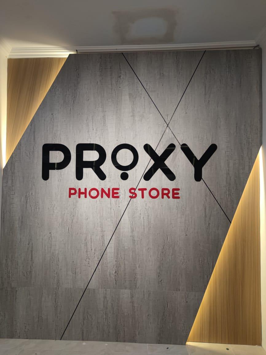 Proxy Phone Store