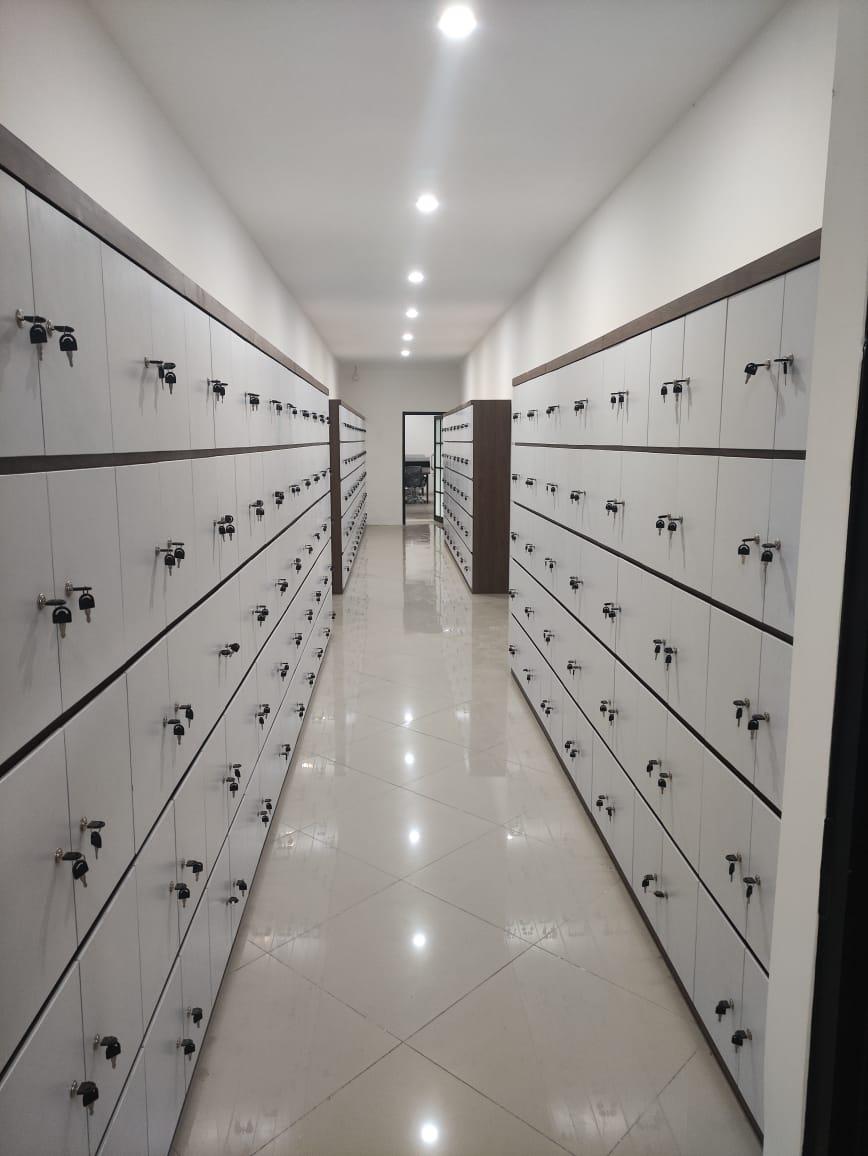 Proxy Phone Store